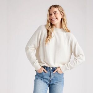 Quince Women's Cream Crew Neck Sweater